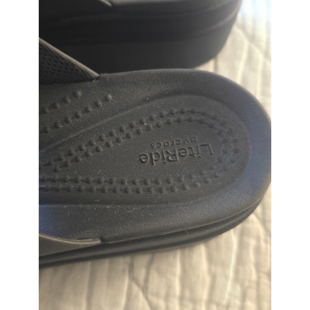 Crocs Womens Brooklyn Buckle Black Double Strap Wedge Slide Sandals Size 6 heel - Picture 10 of 15